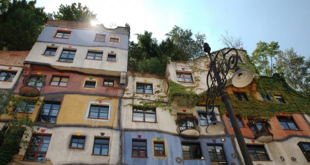 edificios Hundertwasserhaus